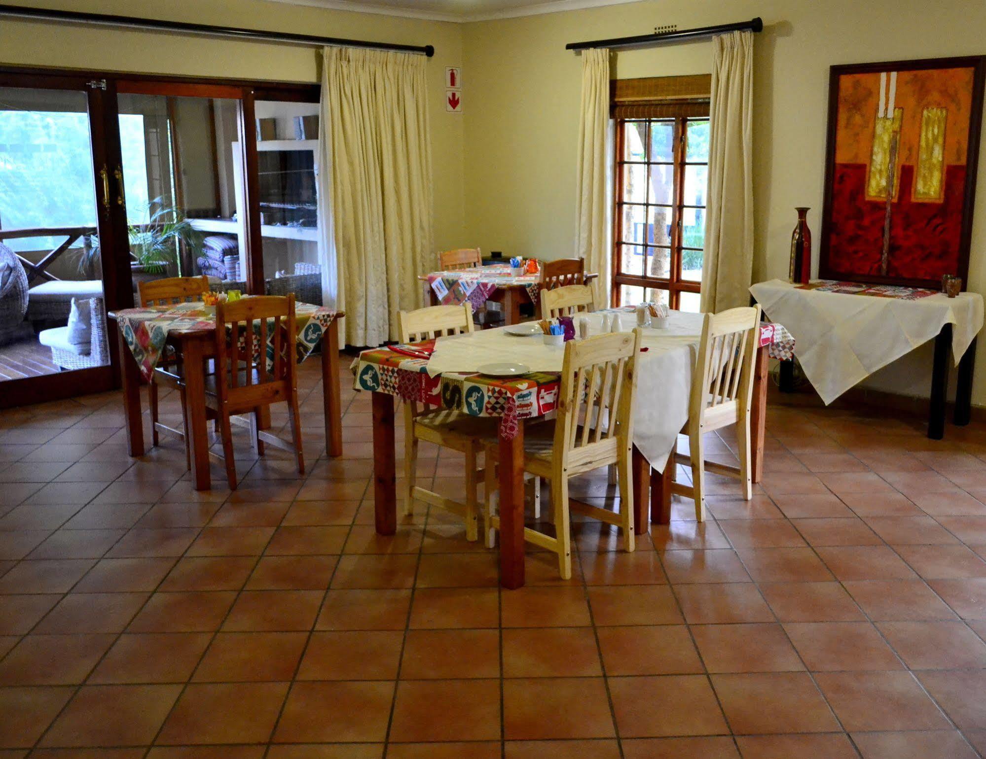 Morulana Guest House Kempton Park Exterior foto