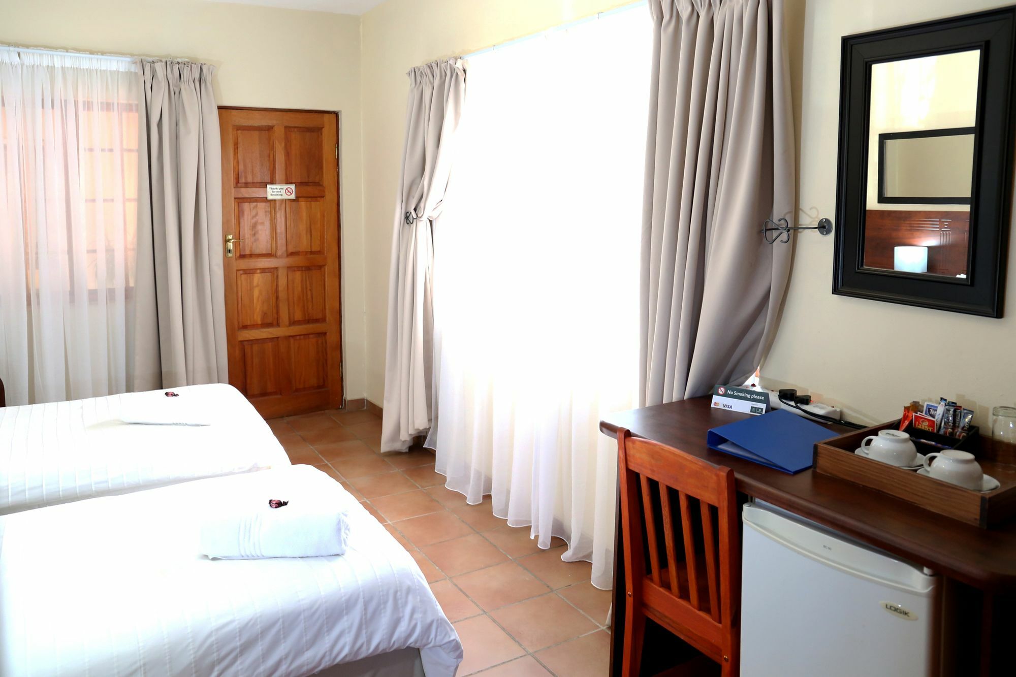 Morulana Guest House Kempton Park Exterior foto